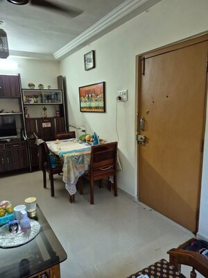 Team Area in 2 BHK Apartment at Allan Villa, Santacruz East – for Sale