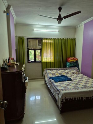 Bedroom in 2 BHK Apartment at Allan Villa, Santacruz East – for Sale