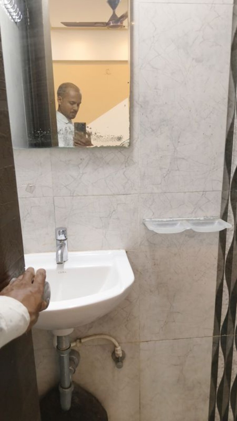 Bathroom, atharva-apartment-baner 2.5 Bedroom 1300 Sq.Ft. Apartment In Baner Pune 10309371
