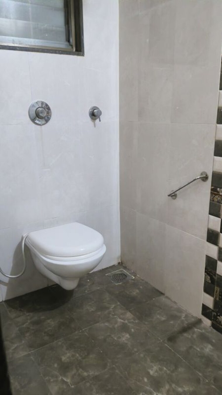 Bathroom, atharva-apartment-baner 2.5 Bedroom 1300 Sq.Ft. Apartment In Baner Pune 10309371
