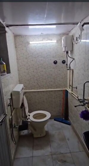 Bathroom in 1 BHK Apartment at Harmony CHS Sion, Sion – for Rent