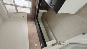 Kitchen in 2.5 BHK Apartment at Eldeco Green Meadows, Pi Greater Noida – for Sale