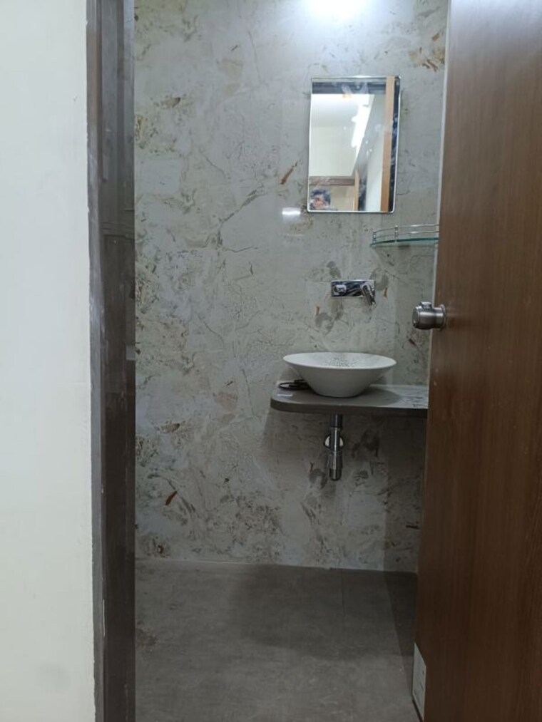 Bathroom, sanyam-ashok-odyssey-b-wing 2 Bedroom 600 Sq.Ft. Apartment In Ghatkopar West Mumbai 10309449