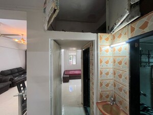 Furnished Amenities in 2 BHK Apartment at Mayfair The View, Vikhroli West – for Rent