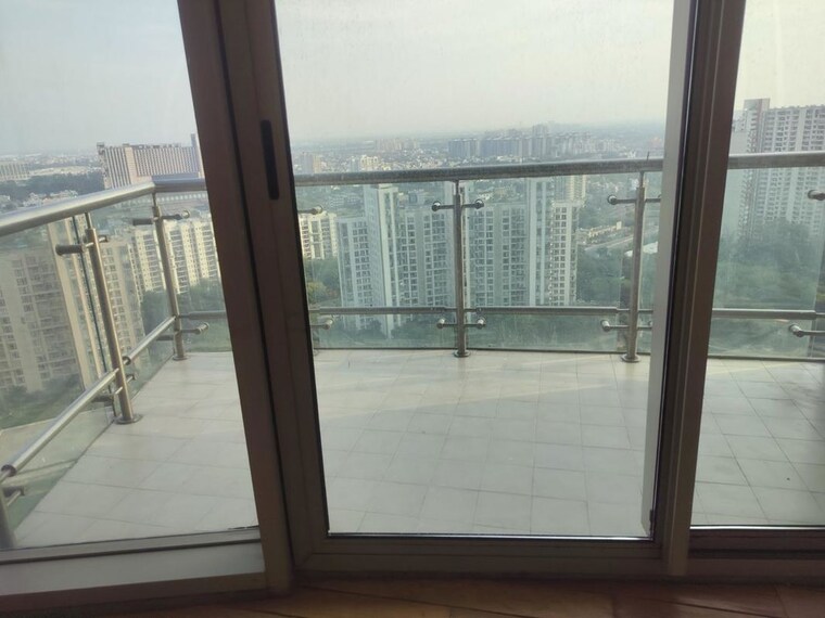 Room, eta i greater noida 3 Bedroom 200 Sq.Mt. Independent House In Eta I Greater Noida Greater Noida 10309465