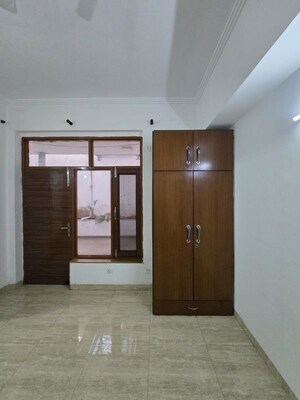 Room in 2 BHK Apartment at CGHS Group Hewo Apartments, Sector 56 – for Rent