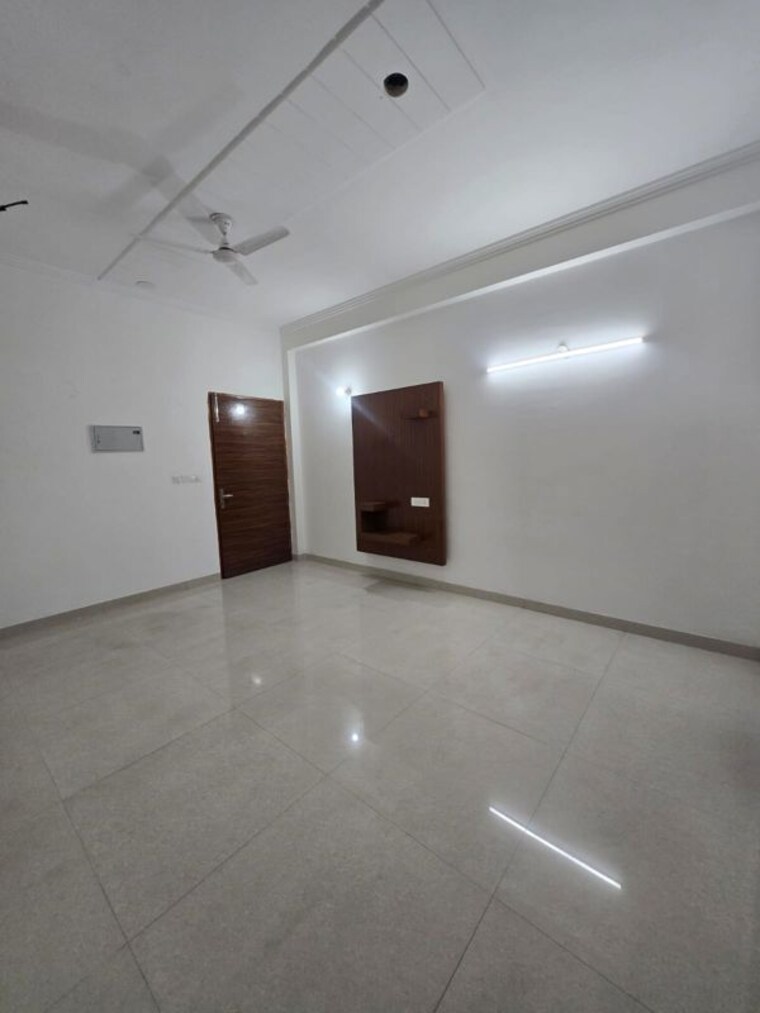 Room, cghs-group-hewo-apartments 2 Bedroom 1000 Sq.Ft. Apartment In Sector 56 Gurgaon 10309468