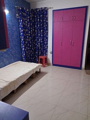 Bedroom in 3 BHK Apartment at Awas Vikas, Gomti Nagar – for Rent