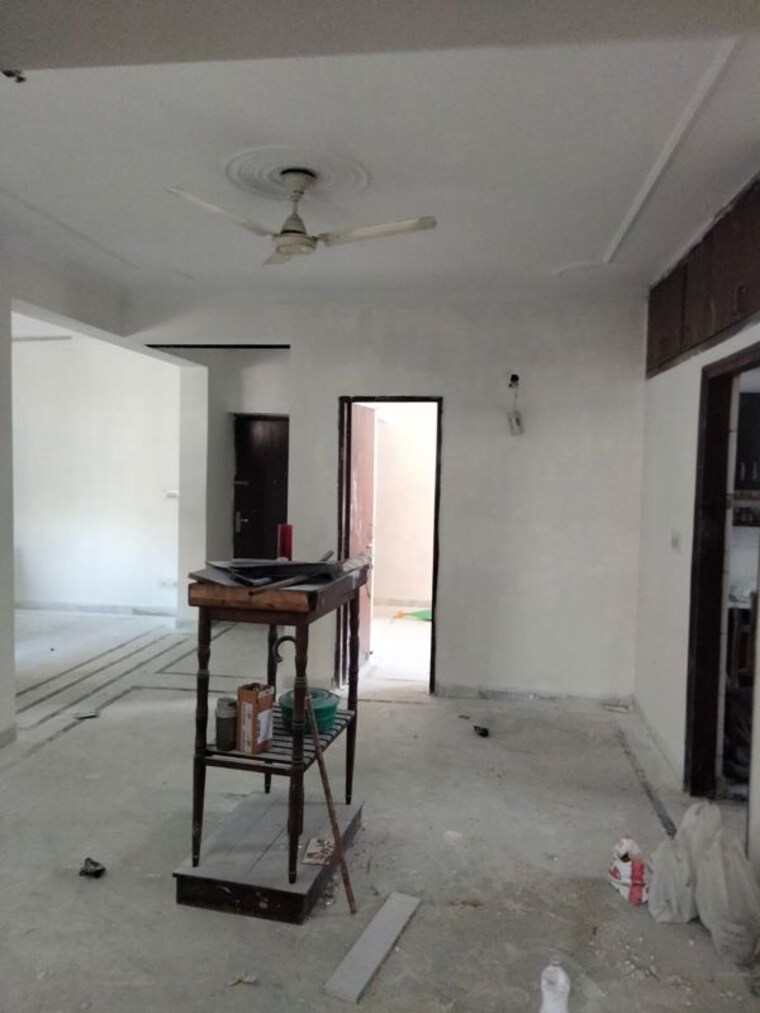 Room, oasis-apartments 3.5 Bedroom 2000 Sq.Ft. Apartment In Sector 55 Gurgaon 10307287