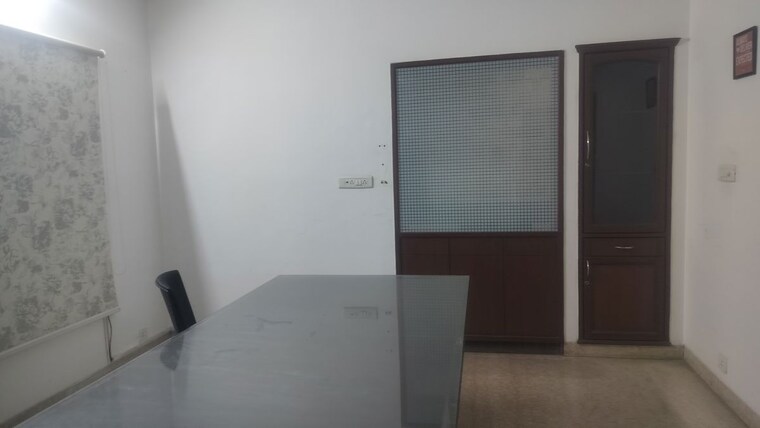 Room, banjara hills Commercial Office Space 3000 Sq.Ft. In Banjara Hills Hyderabad 10309505