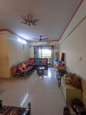 Living Room in 2 BHK Apartment at Thane West – for Rent