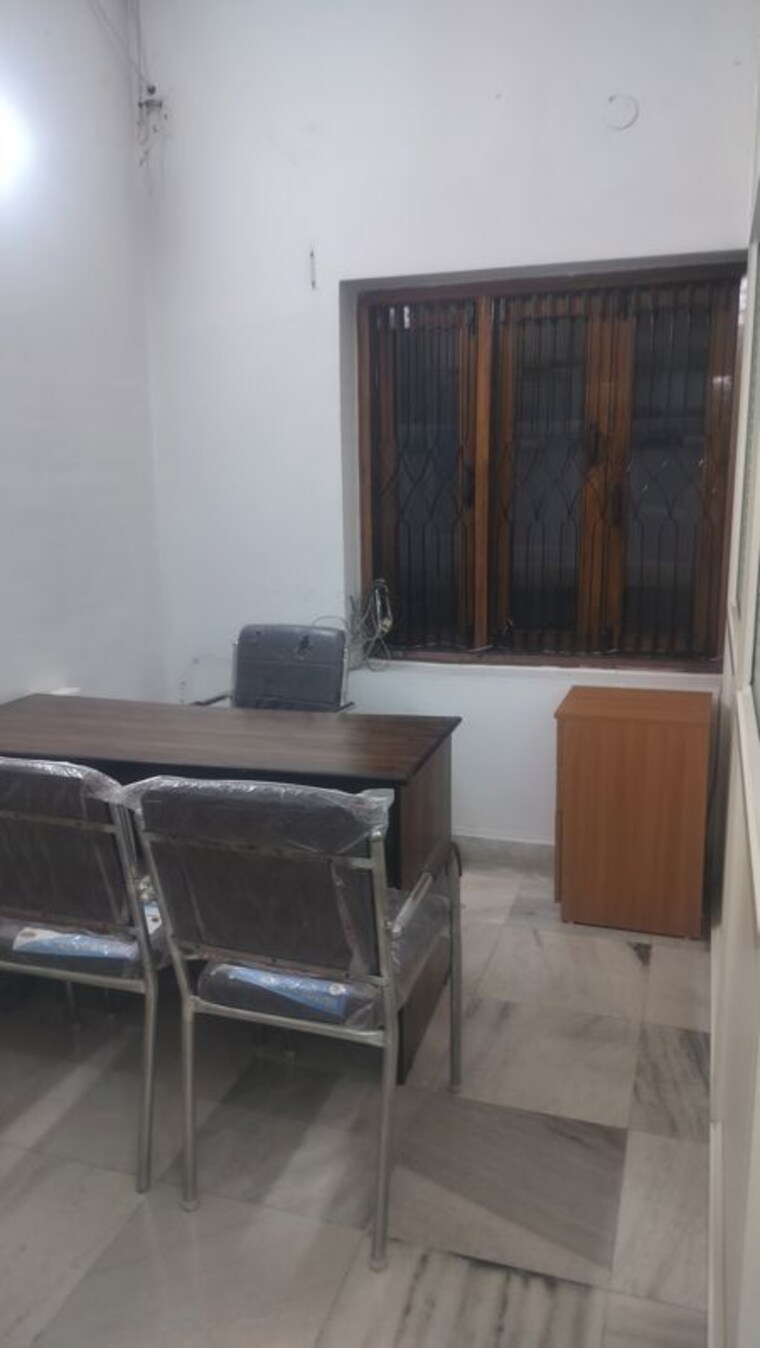 Bedroom, banjara hills Commercial Office Space in IT/SEZ 3200 Sq.Ft. In Banjara Hills Hyderabad 10309513