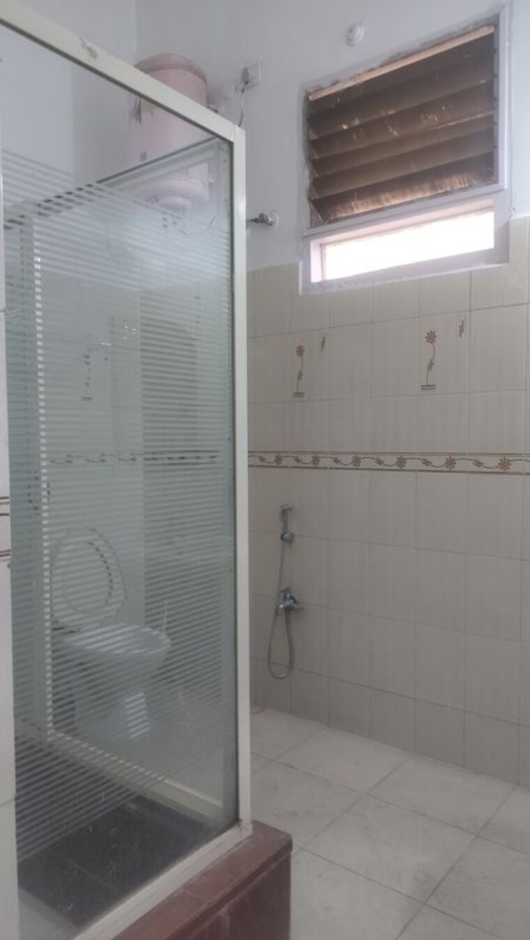 Bathroom, jubilee hills Commercial Office Space 3500 Sq.Ft. In Jubilee Hills Hyderabad 10309520