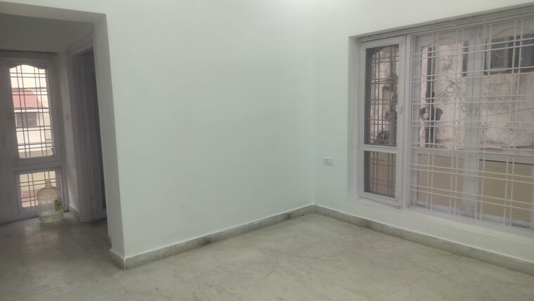 Room, jubilee hills Commercial Office Space 3500 Sq.Ft. In Jubilee Hills Hyderabad 10309520