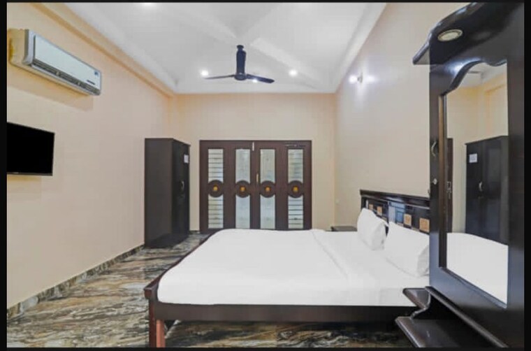 Bedroom, hayath-residency-dilsukh-nagar 6 Bedroom 7500 Sq.Ft. Independent House In Dilsukh Nagar Hyderabad 10309527