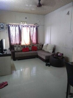 1 BHK Apartment For Rent in Haware Estate