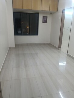 2 BHK + Extra Room Apartment For Rent in Andheri West
