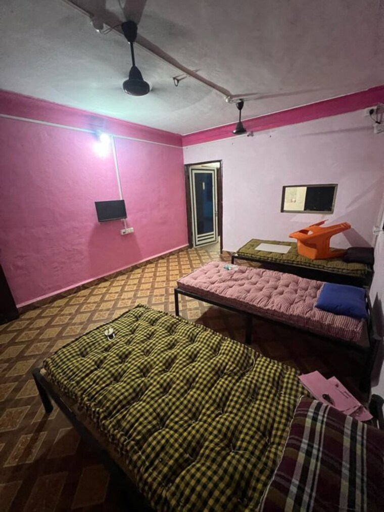 Bedroom, mahindra-citadel Pg For Boys In Pimpri 10309556