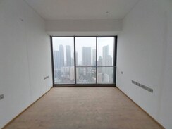 4 BHK + Pooja Room,Servant Room Apartment For Rent in Rustomjee Crown