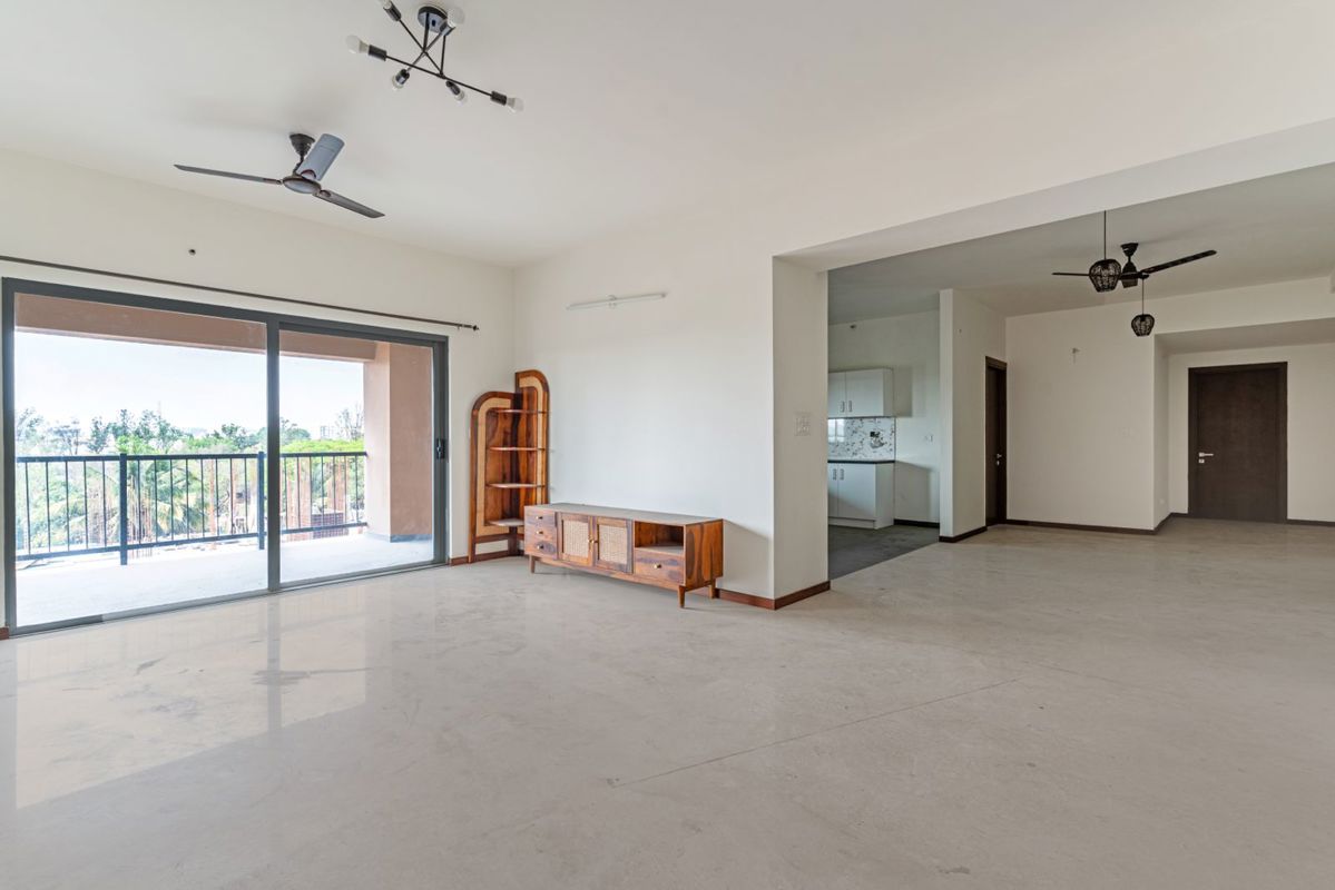 3 BHK + Servant Room Apartment For Rent in UKN Miraya Rose