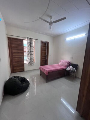 3 BHK Builder Floor For Rent in Sector 10