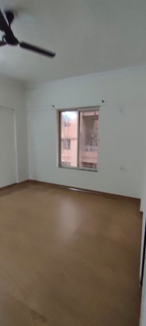 Room in 3 BHK Apartment at GK Rose Icon, Pimple Saudagar – for Rent