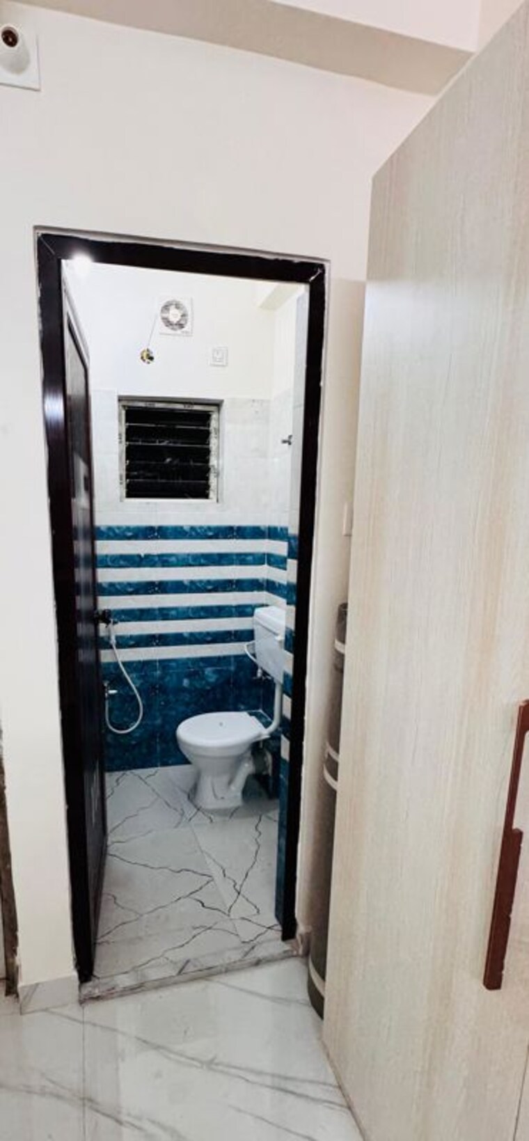 Bathroom, chinar park 2 Bedroom 750 Sq.Ft. Apartment In Chinar Park Kolkata 10309680