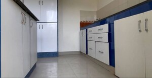 Room in 3 BHK Apartment at Bhanu Township, Hafeezpet – for Rent