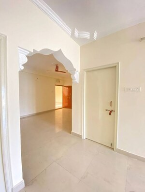 Room in 3 BHK Apartment at Bhanu Township, Hafeezpet – for Rent