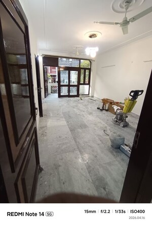 3 BHK Builder Floor For Rent in Chittaranjan Park