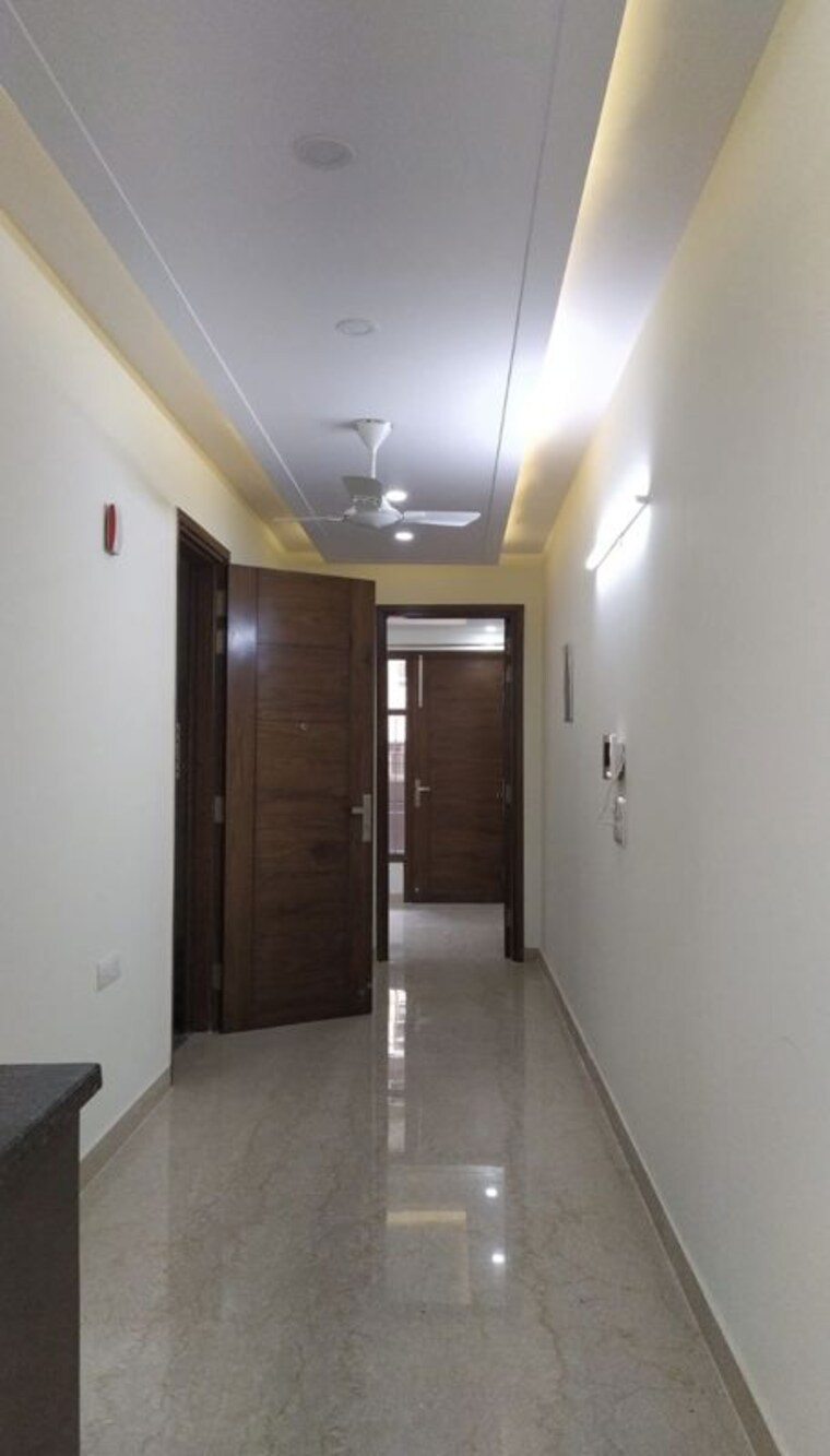 undefined, kalkaji 2 Bedroom 900 Sq.Ft. Builder Floor In Kalkaji Delhi 10305528
