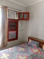 1 Rk  352 Sq.Ft. Builder Floor in Sector 18