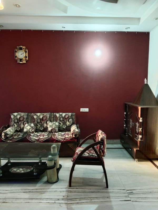 2 BHK + Pooja Room Builder Floor For Rent in Sector 13