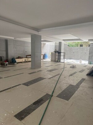 Parking in 4 BHK Builder Floor at Sector 23 – for Sale