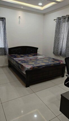 2 BHK + Pooja Room,Servant Room,Study Room,Extra Room Apartment For Rent in Tallas Mega Meadows