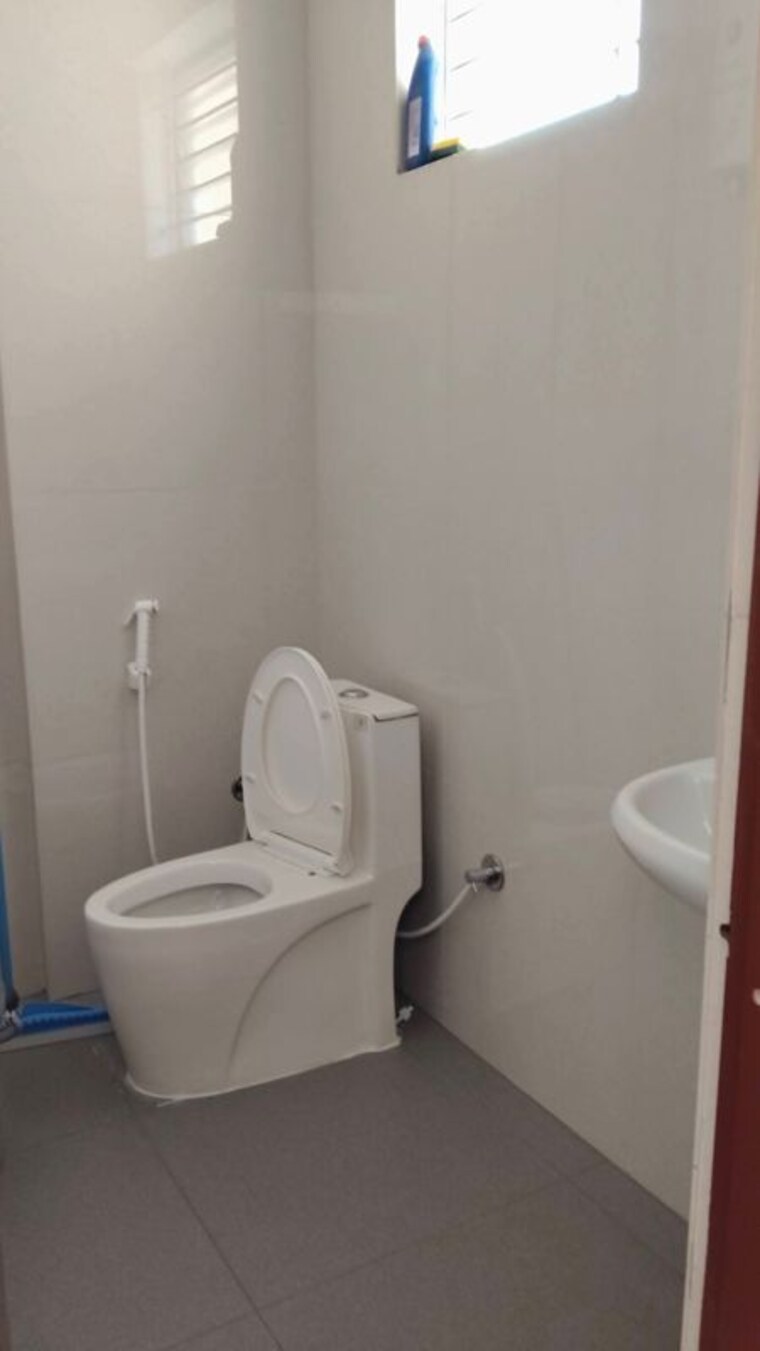 Bathroom, sai-arcade-bellandur 1 Bedroom 650 Sq.Ft. Apartment In Bellandur Bangalore 10309748