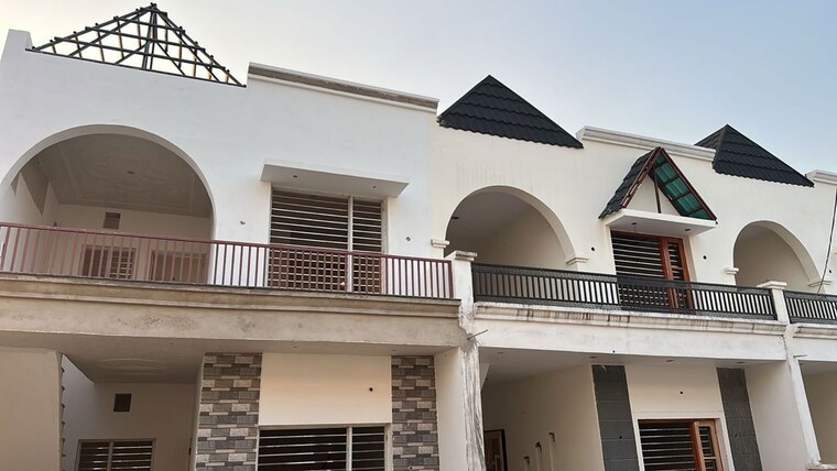 Exterior View, kharar mohali road 3 Bedroom 100 Sq.Yd. Independent House In Kharar Mohali Road Kharar 10194725