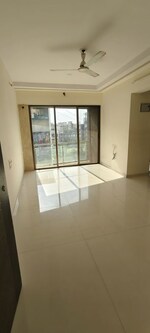 1 BHK + Store Room 650 Sq.Ft. Apartment in Raj Florenza