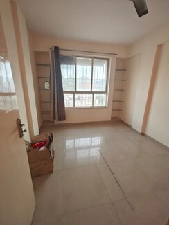 3 BHK Apartment For Rent in Shroff Srushti