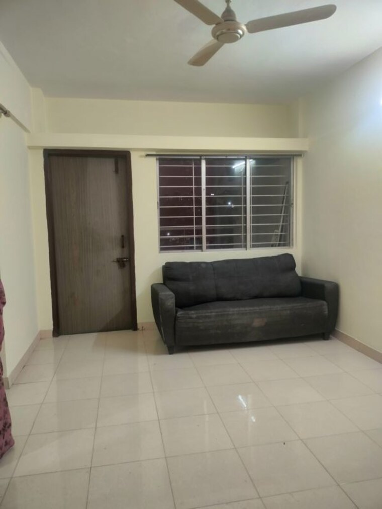 Living Room, somnath nagar 1.5 Bedroom 1000 Sq.Ft. Apartment In Somnath Nagar Pune 10309864