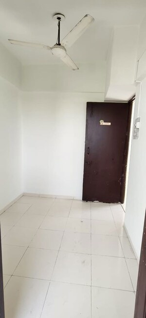 Room in 1.5 BHK Apartment at Nirman Rutugandh Apartment, Wadgaon Sheri – for Rent