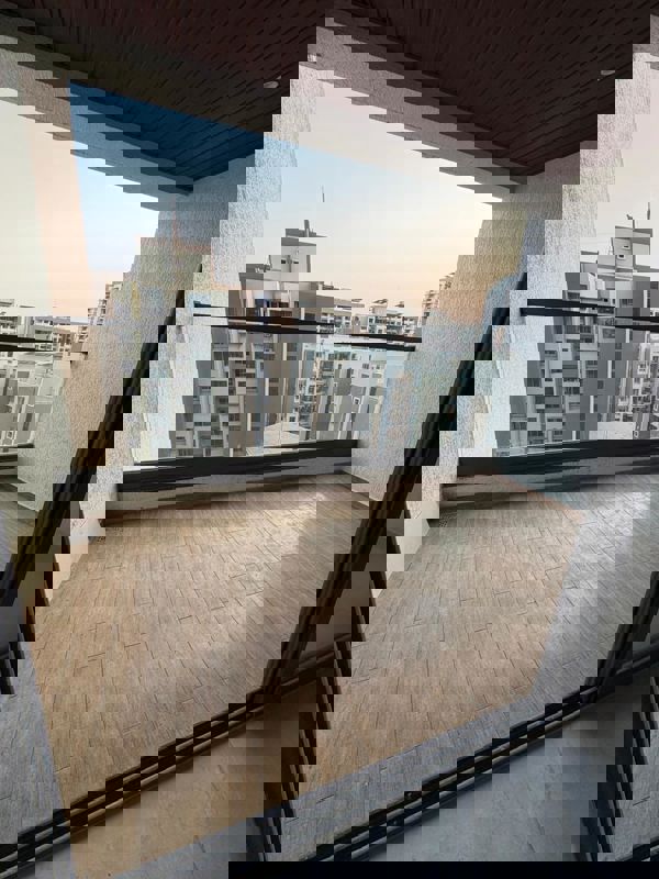 3 BHK 1300 Sq.Ft. Apartment in Majestique Signature Tower Phase 2