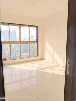 5 BHK Apartment For Sale in Chandak 34 Park Estate