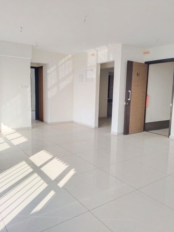 5 BHK Apartment For Sale in Chandak 34 Park Estate