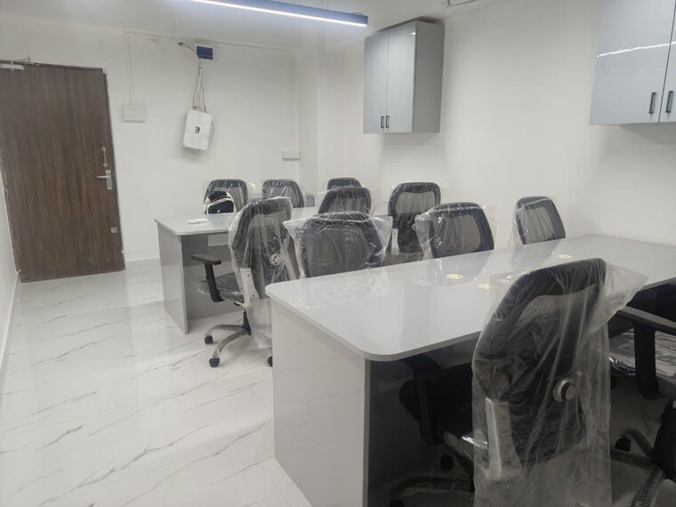 Team Area, haware-infotech-park Commercial Office Space 680 Sq.Ft. In Vashi Sector 30a Navi Mumbai 10309947
