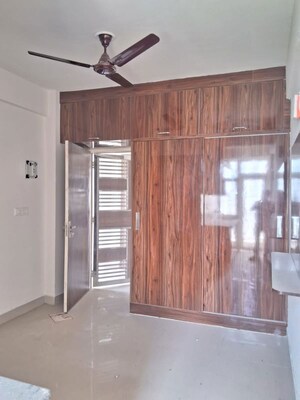 Room in 1 RK Apartment at Mittal Rajnagar Residency, Raj Nagar Extension – for Rent