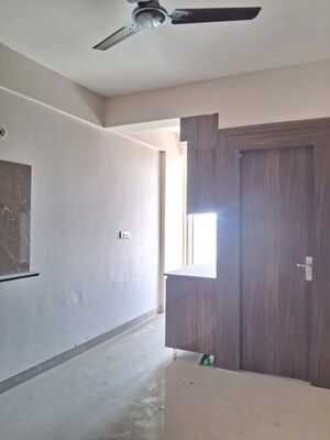 Room in 1 RK Apartment at Mittal Rajnagar Residency, Raj Nagar Extension – for Rent