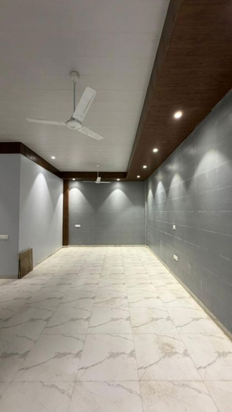 Kitchen, sector 49 Commercial Office Space 403 Sq.Ft. In Sector 49 Gurgaon 10309960