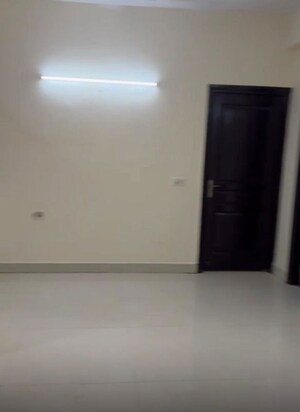 2.5 BHK Apartment For Rent in M R Platinum 321, Raj Nagar Extension