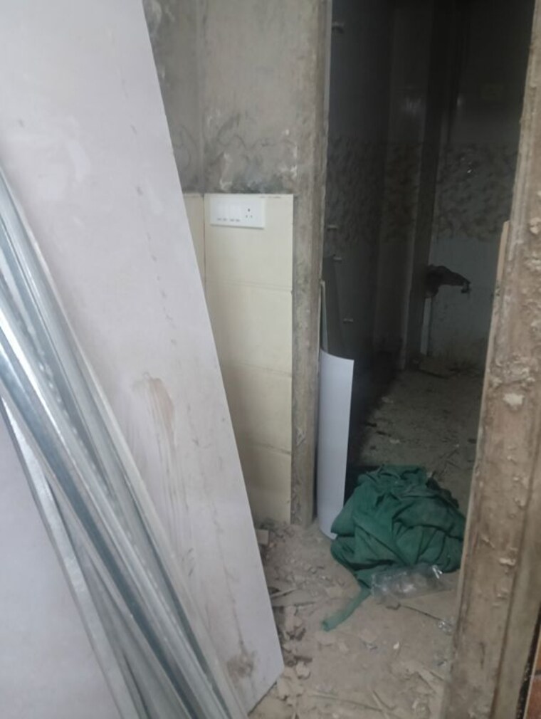 Bathroom, baraula 2 Bedroom 750 Sq.Ft. Builder Floor In Baraula Noida 10310005